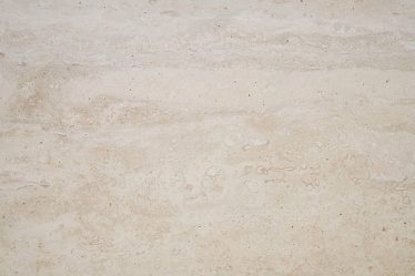 Un marbrier propose souvent des délais variables selon l’ampleur des travaux. De plus. Les réalisations simples demandent